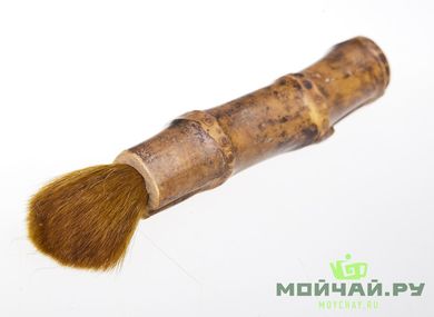 Brush for care of tea utensils trunk of bamboo