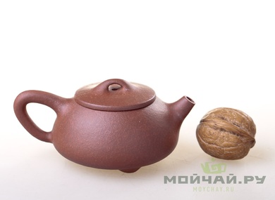 Teapot Yixing clay # 3391 85 ml
