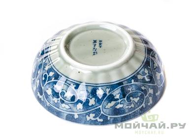Cup # 18976 porcelain Japan 166 ml