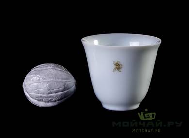 Cup # 23188 porcelain 35 ml