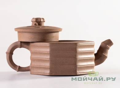 Teapot # 24558 yixing clay 192 ml