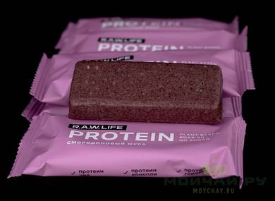 RAW LIFE Protein " Currant mousse"