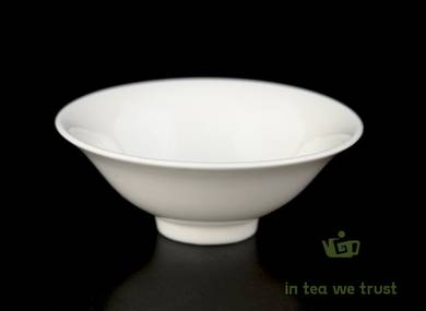 Cup # 16710 porcelain 30 ml