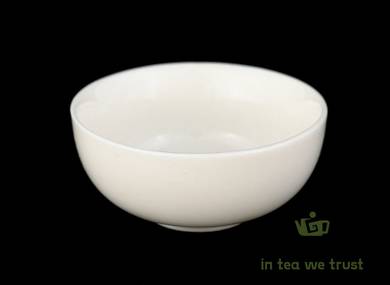 Cup # 16699 porcelain 28 ml