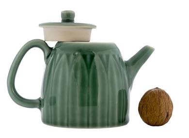 Teapot # 41428 porcelain 240 ml