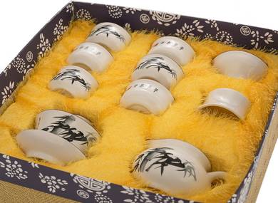Set for tea ceremony 9 items # 41985 porcelain: gaiwan 250 ml gundaobey 200 ml teamesh six cups 52 ml