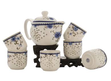 Set for tea ceremony 7 items porcelain