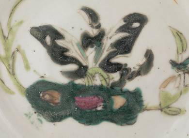 Tea Plate Mid-20th century China # 42672 porcelain