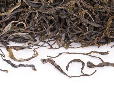 Loose Leaf Raw Puer Vietnamese sheng puerh thousand-year-old trees april 2023